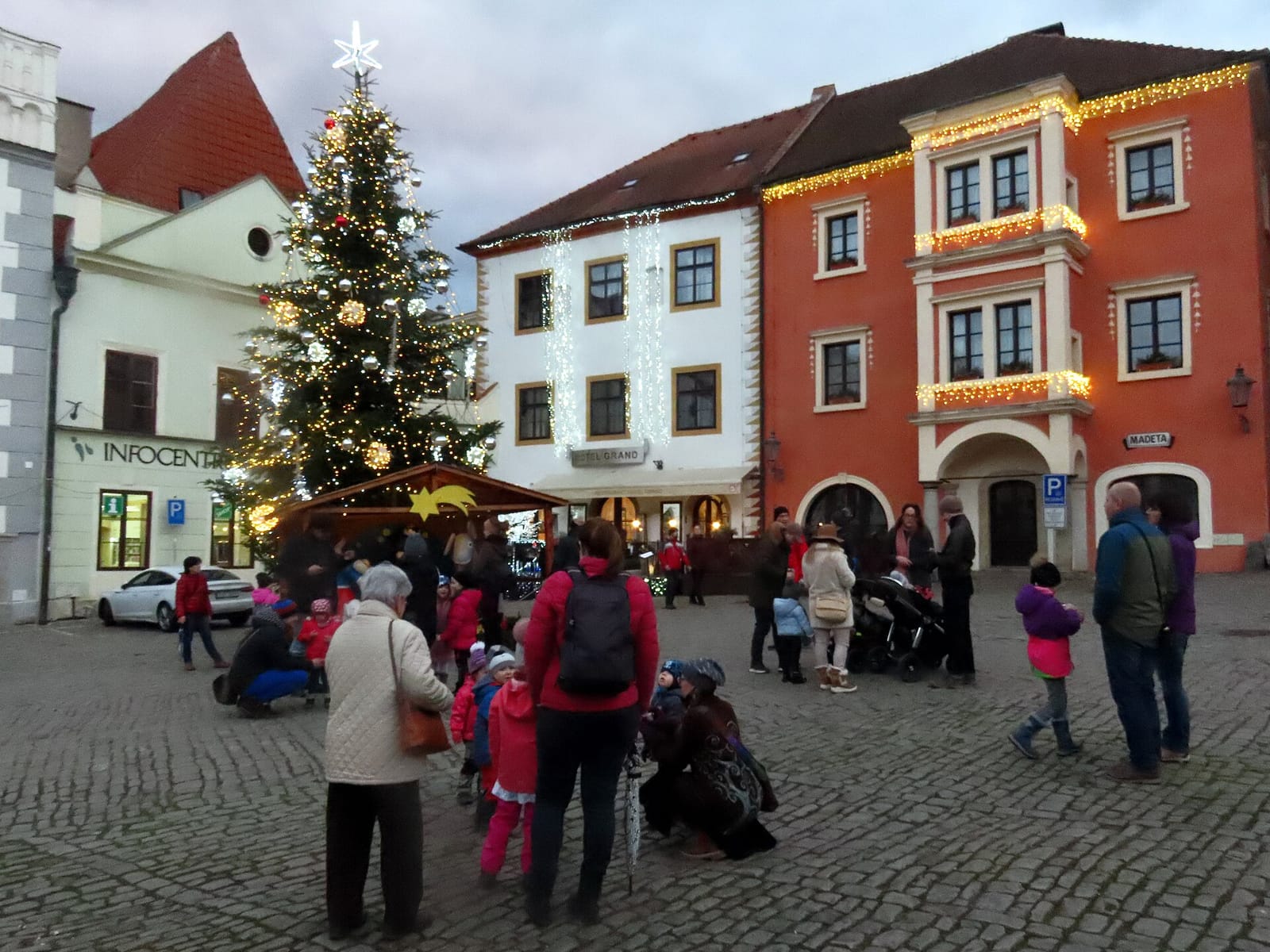 Náměstí Svornosti · first Advent weekend